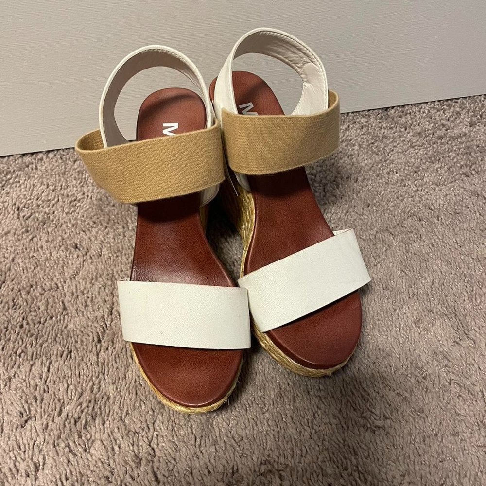 Mia Wedges